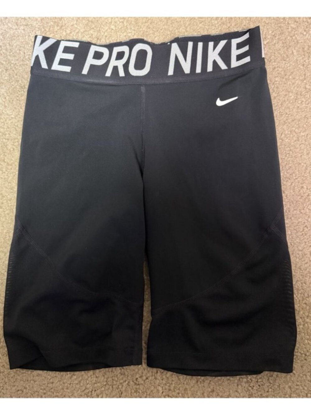 Nike Pro Shorts Size Medium Black 9" Inseam Mesh Insert